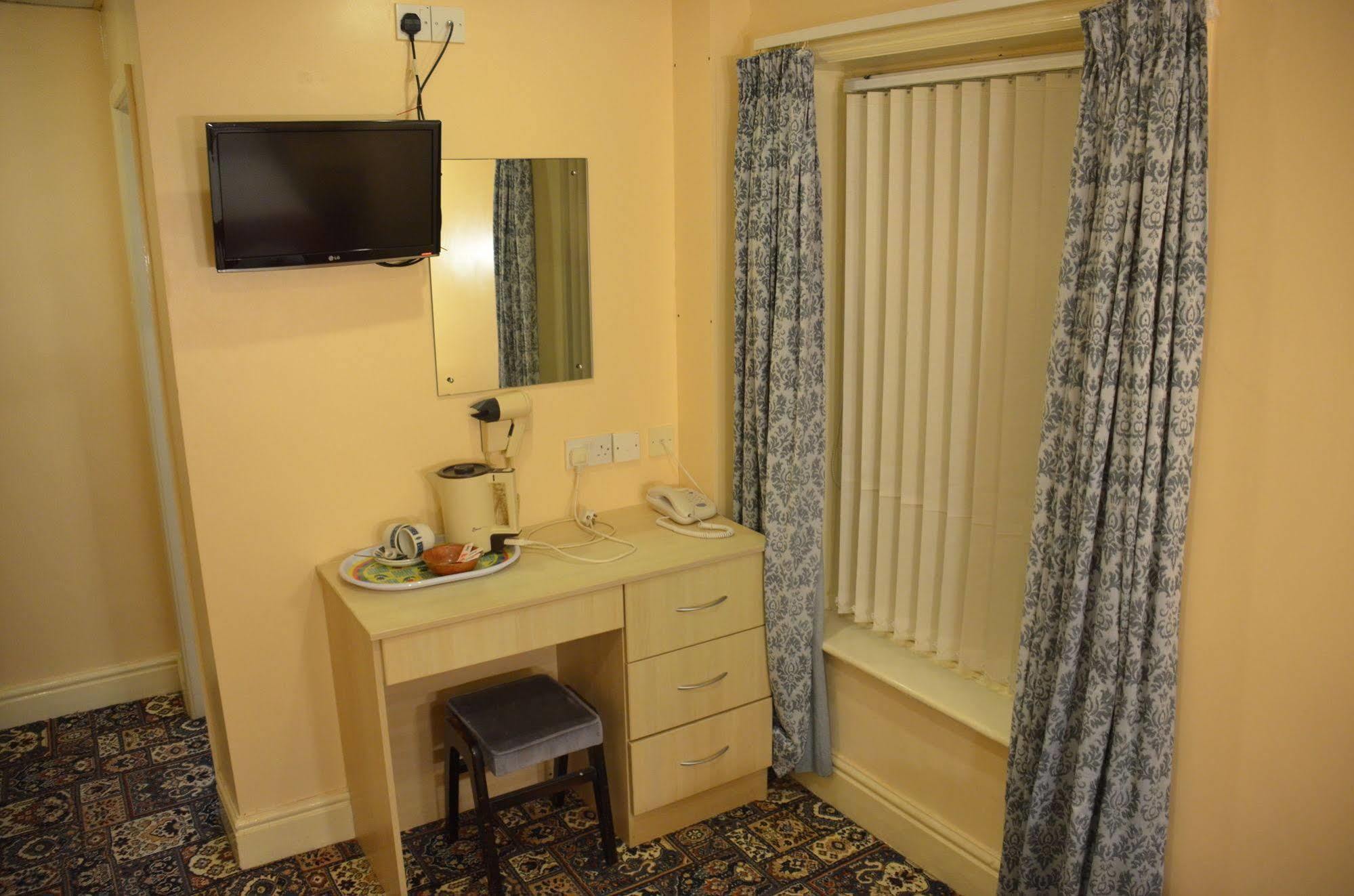 The Dukeries Hotel ブラックプール エクステリア 写真